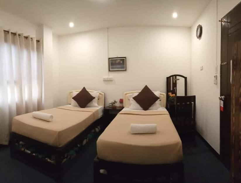 Amax Inn Cebu Mandaue Exterior foto