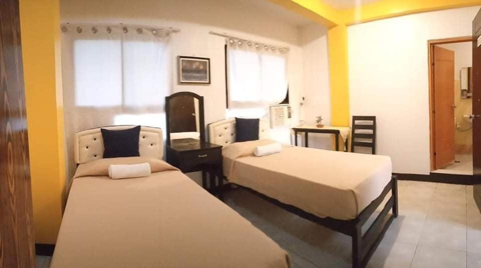 Amax Inn Cebu Mandaue Exterior foto
