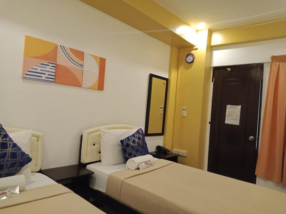 Amax Inn Cebu Mandaue Exterior foto
