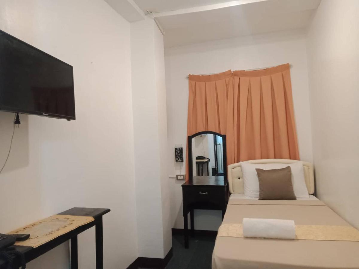 Amax Inn Cebu Mandaue Exterior foto